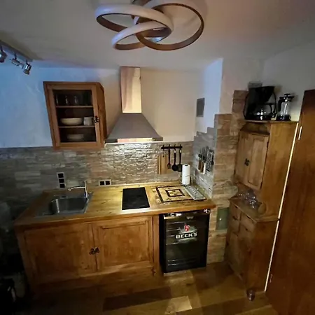 Stylish Oldtown Free Parking Air Condition Apartament